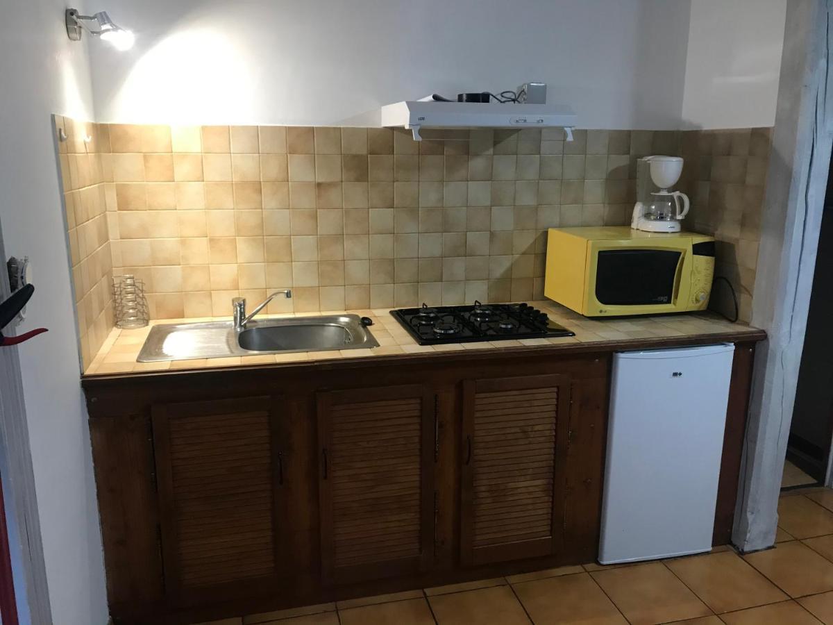 Chez Sarre Apartment Bareilles Exterior photo